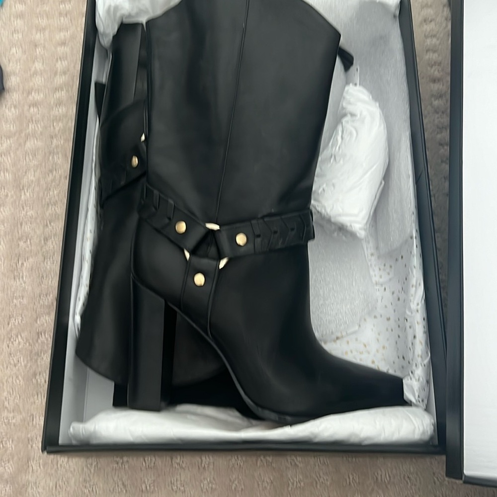 House of Harlow Amelia boot 9.5
